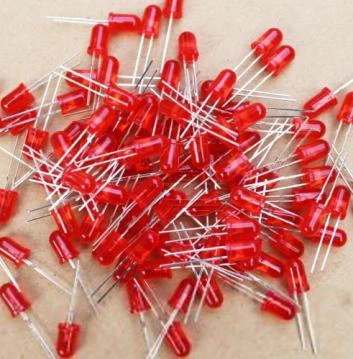 18mm 다리 LED가 5MM (1pcs)